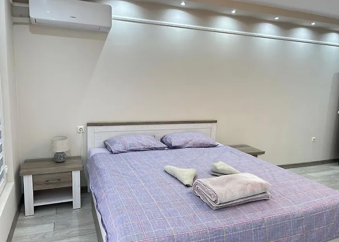 Deluxe Karina-free Parking Apartment Burgas